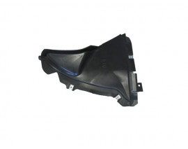 BMW 5 SERI- F10- 10/16; ÖN ÇAMURLUK DAVLUMBAZI BAKALİTİ SOL (TAMPON ALTI) (PLASTİK ENJEKSİYON)