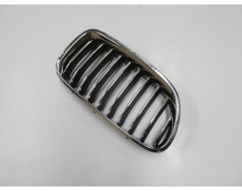 BMW 5 SERI- F10- 13/16; ÖN PANJUR SAĞ NİKELAJLI (İÇ PETEKLERİ SİYAH) (TW)