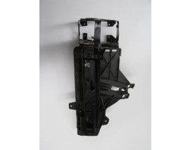 BMW 5 SERI- F10- 10/16; FAR ALT BAĞLANTI BRAKETİ SOL (PLASTİK BRAKETİ İLE BİRLİKTE) (TW)