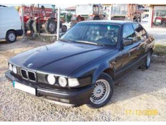 BMW 7 SERI- E32- 88/92; ARAÇ BİLGİLERİ VE RESİMLERİ