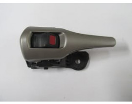 TOYOTA AURIS- 11/12; ÖN KAPI İÇ AÇMA KOLU SOL SİYAH/GÜMÜŞ (HUSHAN)