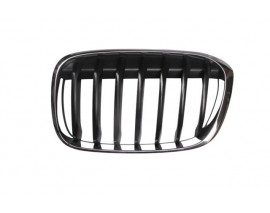 BMW X1- F48- 15/18; ÖN PANJUR SOL SİYAH/NİKELAJ ÇITALI (TYG)