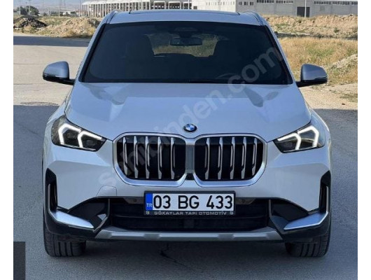 BMW X1- U11- 22/24; ARAÇ BİLGİLERİ VE RESİMLERİ