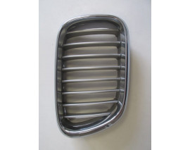 BMW X5- E53- 04/06; ÖN PANJUR SAĞ NİKELAJLI (PETEKLERİ GÜMÜŞ GRİ)