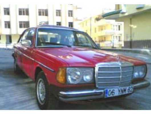 MERCEDES E CLASS- W123- 77/85; ARAÇ BİLGİLERİ VE RESİMLERİ