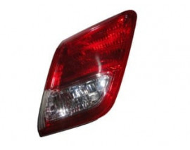 TOYOTA CAMRY- 06/09; İÇ STOP LAMBASI SAĞ KIRMIZI/BEYAZ (FAMELLA)