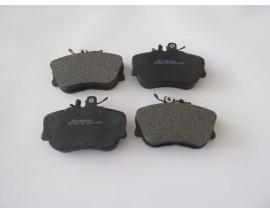 MERCEDES C CLASS- W202- 93/99; ÖN FREN BALATASI (KABLOSUZ) (DİSK)(108X74,7X19,5)(BRAMAX)