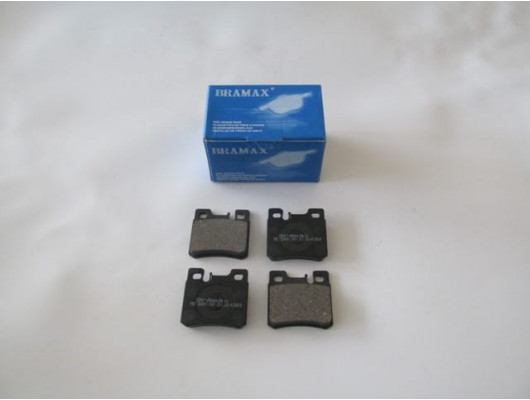 MERCEDES C CLASS- W202- 93/99; ARKA FREN BALATASI (KABLOSUZ)(DİSK) (61,8X58,1X13,5)(BRAMAX)