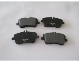 MERCEDES C CLASS- W203- 00/07; ÖN FREN BALATASI (KABLOSUZ)(DİSK)(131X69,8X18,7/131X62X18,7)(FMK)