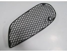 MERCEDES C CLASS- W205- 14/17; SİS LAMBA KAPAĞI SAĞ SİS DELİKSİZ (AMG)(TW)