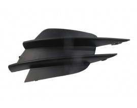 MERCEDES C CLASS- W205- 18/20; SİS LAMBA KAPAĞI SAĞ SİS DELİKSİZ (AMG/BÜYÜK)