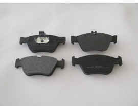 MERCEDES E CLASS- W210- 96/99; ÖN FREN BALATASI (KABLOSUZ)DİSK)150,2X66,3X18,5/151,2X60,8X18,5)B