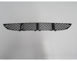 MERCEDES E CLASS- W210- 00/02; ÖN TAMPON PANJURU ORTA SİYAH (BAKLAVA DESENLİ) (TW)