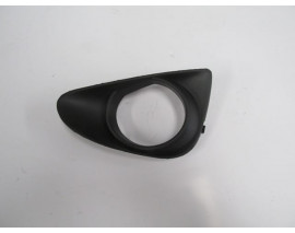 TOYOTA YARIS- 11/14; SİS LAMBA KAPAĞI SOL SİYAH (SİS DELİKLİ) (TYG)