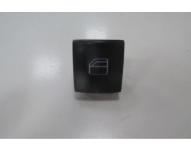 MERCEDES A CLASS- W176- 11/17; ÖN/ARKA CAM DÜĞME BUTONU SAĞ