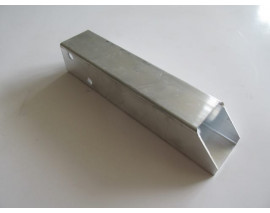 MERCEDES GLA CLASS- X156- 14/18; ÖN PANEL BAĞLANTI BRAKETİ (KÜÇÜK) SAĞ/SOL AYNI (ADET)