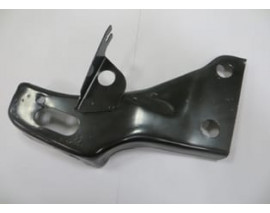 TOYOTA HILUX- PICK UP LN106- 89/97; ÖN TAMPON BAĞLANTI BRAKETİ SAĞ (TYG)