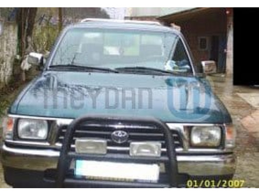 TOYOTA HILUX- PICK UP LN145- 98/01; ARAÇ BİLGİLERİ VE RESİMLERİ