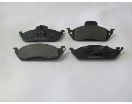 MERCEDES ML CLASS- W163- 98/05; ÖN FREN BALATASI (KABLOSUZ)(188X77X16,6/18 8X59X15.6)(BRAMAX)