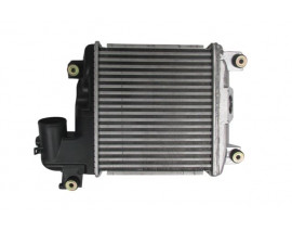 TOYOTA HILUX- 12/15; TURBO SOĞUTMA RADYATÖRÜ 3.0 (İNTERCOOLER) (BRAZİNG)(275X302X62) ORİS