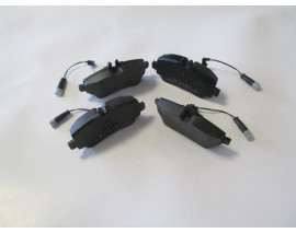 MERCEDES VANEO- 03/06; ÖN FREN BALATASI (4 KABLOLU)(DİSK)(116.5X57X18.5)(BRAMAX)