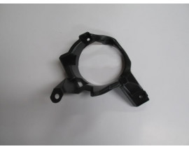 TOYOTA RAV4- 13/16; SİS LAMBA İÇ BAĞLANTI BRAKETİ SAĞ SİS DELİKLİ (TW)