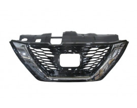 NISSAN QASHQAI- J11- 17/21; ÖN PANJUR NİKELAJ ÇITALI (KAMERA DELİKSİZ) (TYG)