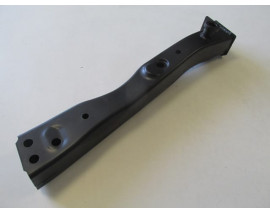 NISSAN QASHQAI- J11- 14/21; ŞASİ UÇ DEMİRİ KOLU SOL (BEŞİK)(MOTOR BEŞİĞİNE TAKILAN)