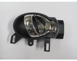 NISSAN JUKE- 11/19; ÖN KAPI İÇ AÇMA KOLU SAĞ SİYAH (ELCEĞİ NİKELAJLI) (HUSHAN)