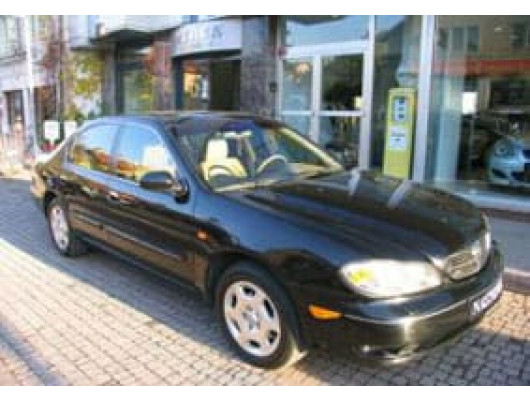 NISSAN MAXIMA- A33- 03/06; ARAÇ BİLGİLERİ VE RESİMLERİ