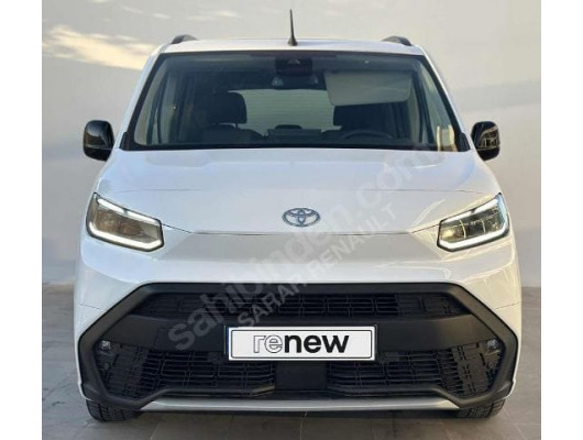 TOYOTA PROACE CITY- 24/25; ARAÇ BİLGİLERİ VE RESİMLERİ