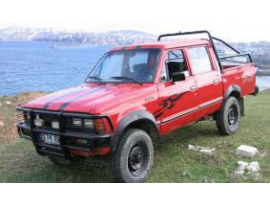 NISSAN PICK UP- 720- 83/85; ARAÇ BİLGİLERİ VE RESİMLERİ