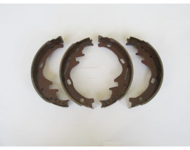 NISSAN PICK UP- 720- 83/85; ARKA FREN PABUCU (127X45) (DAIWA)