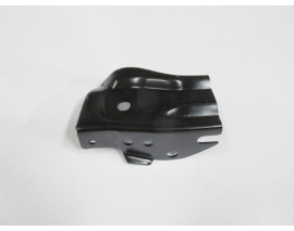 NISSAN SKYSTAR- PICK UP- D22- 97/02; ÖN TAMPON BARAKETİ SAĞ (TYG)