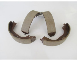 NISSAN SKYSTAR- PICK UP- ND22- 03/12; ARKA FREN PABUCU KALIN TİP 4X4 (5Lİ)(147.50X60) (FMK)