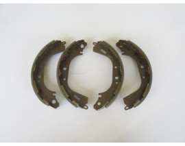 NISSAN PATHFINDER- 99/04; ARKA FREN PABUCU (147,5X50) (DAIWA)