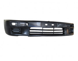 MAZDA 323- FAMILIA- 95/97; ÖN TAMPON SİYAH (TAMPON SİNYAL DELİKLİ/SİS KAPAKLI) 1.8CC TYG)