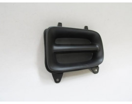 MAZDA 323- FAMILIA- 95/97; SİS LAMBA KAPAĞI SAĞ SİS DELİKSİZ (TYG)