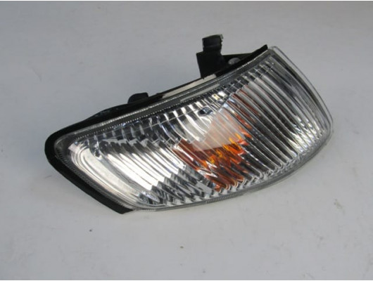 MAZDA 626- SD/HB- 98/00; ÖN SİNYAL SAĞ (SİYAH ÇERÇEVELİ) (CASP)