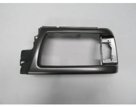 MAZDA B2500- PICK UP- 97/00; FAR ÇERÇEVESİ SOL SİYAH (FPI)