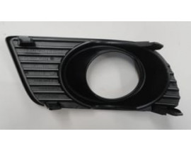 MAZDA BT 50- PICK UP- 10/12; SİS LAMBA KAPAĞI SİS DELİKLİ SAĞ SİYAH (ORİJİNAL)