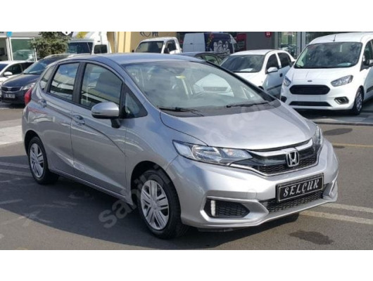 HONDA JAZZ- 18/19; ARAÇ BİLGİLERİ VE RESİMLERİ