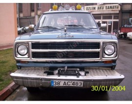 DODGE RAMCHARGER- 81/88; ARAÇ BİLGİLERİ VE RESİMLERİ