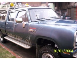 DODGE RAMCHARGER- 81/88; ARAÇ BİLGİLERİ VE RESİMLERİ