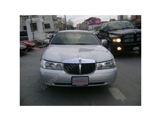 LINCOLN TOWN CAR- 98/02; ARAÇ BİLGİLERİ VE RESİMLERİ