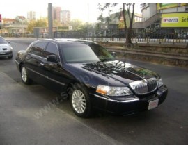 LINCOLN TOWN CAR- 03/07; ARAÇ BİLGİLERİ VE RESİMLERİ