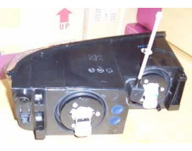 CHEVROLET AVALANCHE- 02/06; FAR LAMBASI SOL MANUEL/ELEKTRİKLİ FÜME SARI SİNYALLİ (EAGLE EYES)