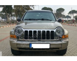 JEEP CHEROKEE- LIBERTY- 06/07; ÖN TAMPON KOYU GRİ (REFLEKTÖR DELİKLİ TYG)