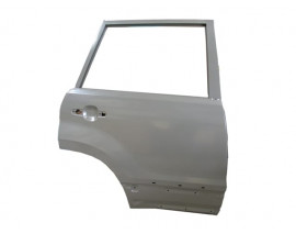 SUZUKI GRAND VITARA- 06/12; ARKA KAPI KOMPLE SAĞ BAND DELİKLİ/GRİ BOYALI (İCELİ/ÇEKOMASTİKLİ)(FPI)