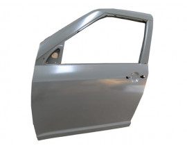 SUZUKI SWIFT- 05/11; ÖN KAPI KOMPLE SOL GRİ BOYALI/ÇELİK BARLI (İCELİ/ÇEKOMASTİKLİ) (BFN)